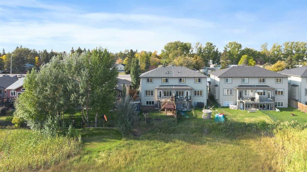 100 Lakeside View, Strathmore, AB - Outdoor With Deck Patio Veranda