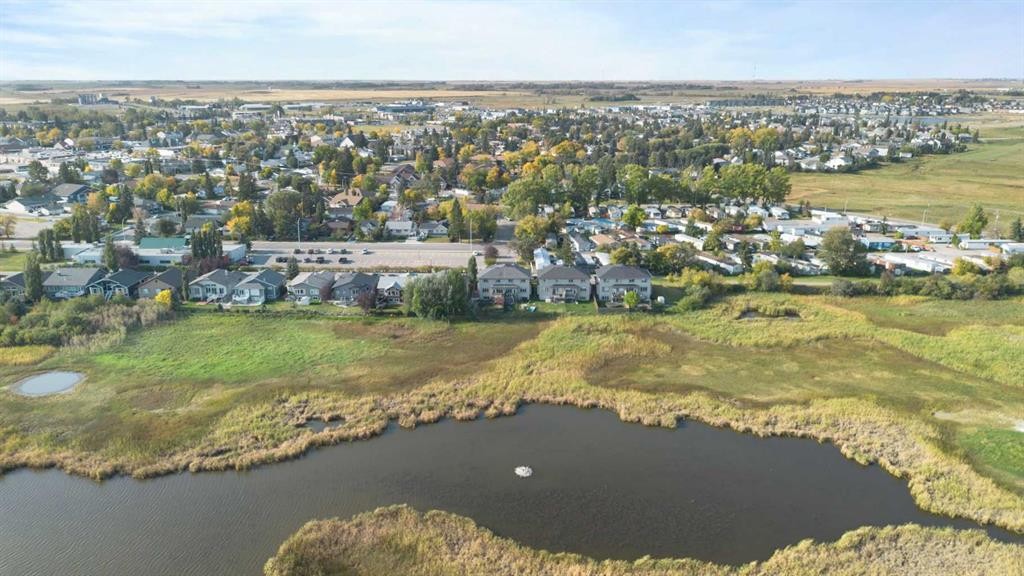 100 Lakeside View, Strathmore, AB - Outdoor With Body Of Water With View
