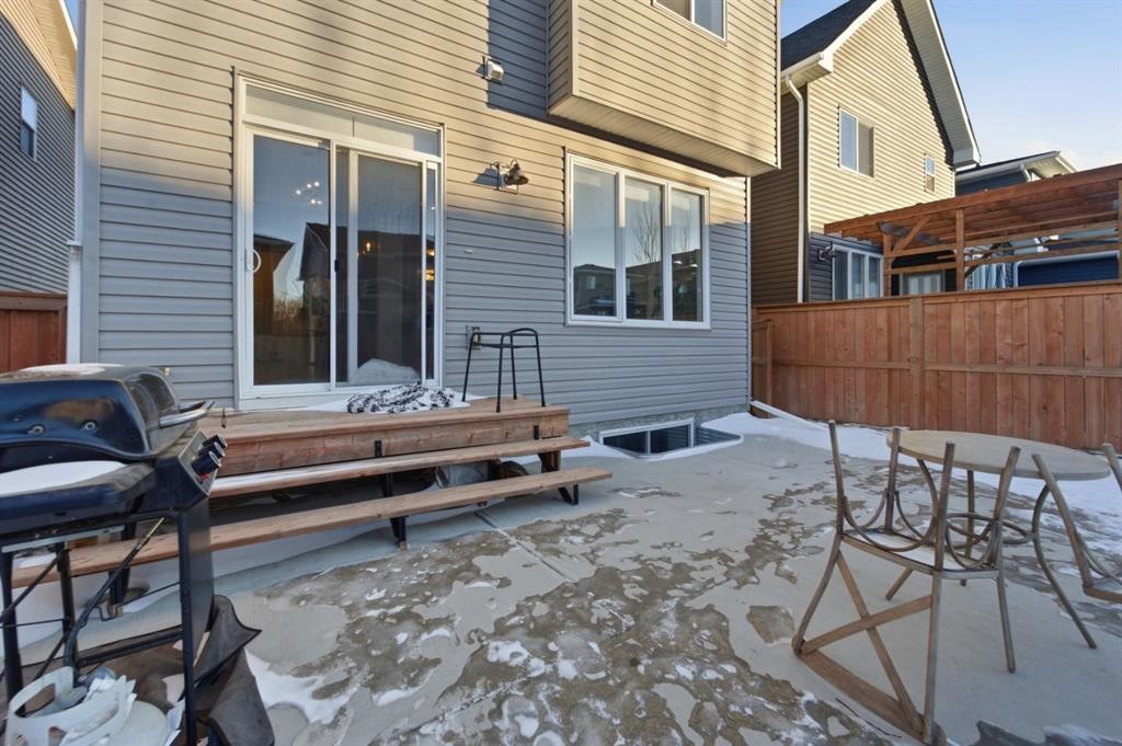 115 Bayview Circle, Airdrie, AB - Outdoor With Deck Patio Veranda With Exterior