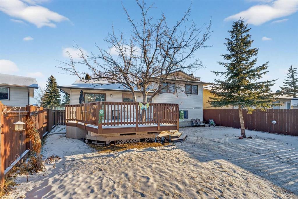 195 Fallswater Road Ne, Calgary, AB - Outdoor With Deck Patio Veranda