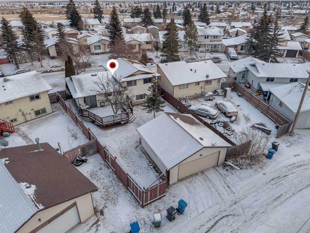 195 Fallswater Road Ne, Calgary, AB - Outdoor