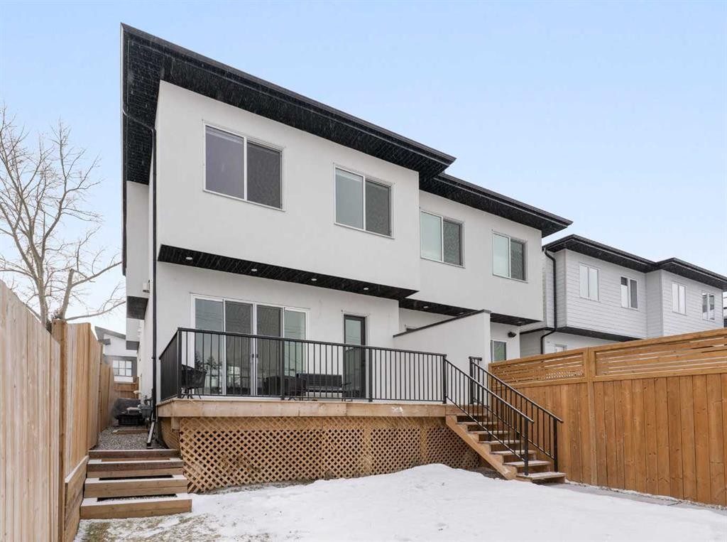 234 25 Avenue Ne, Calgary, AB - Outdoor With Deck Patio Veranda With Exterior