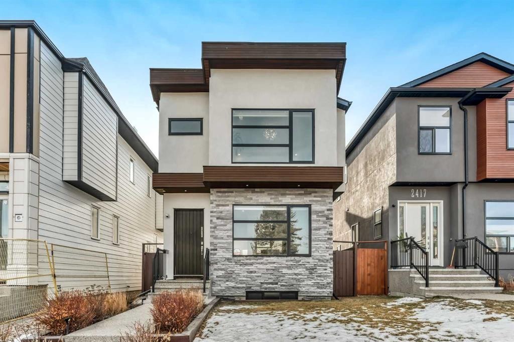 2415 25 Avenue Nw, Calgary, AB - Outdoor With Facade