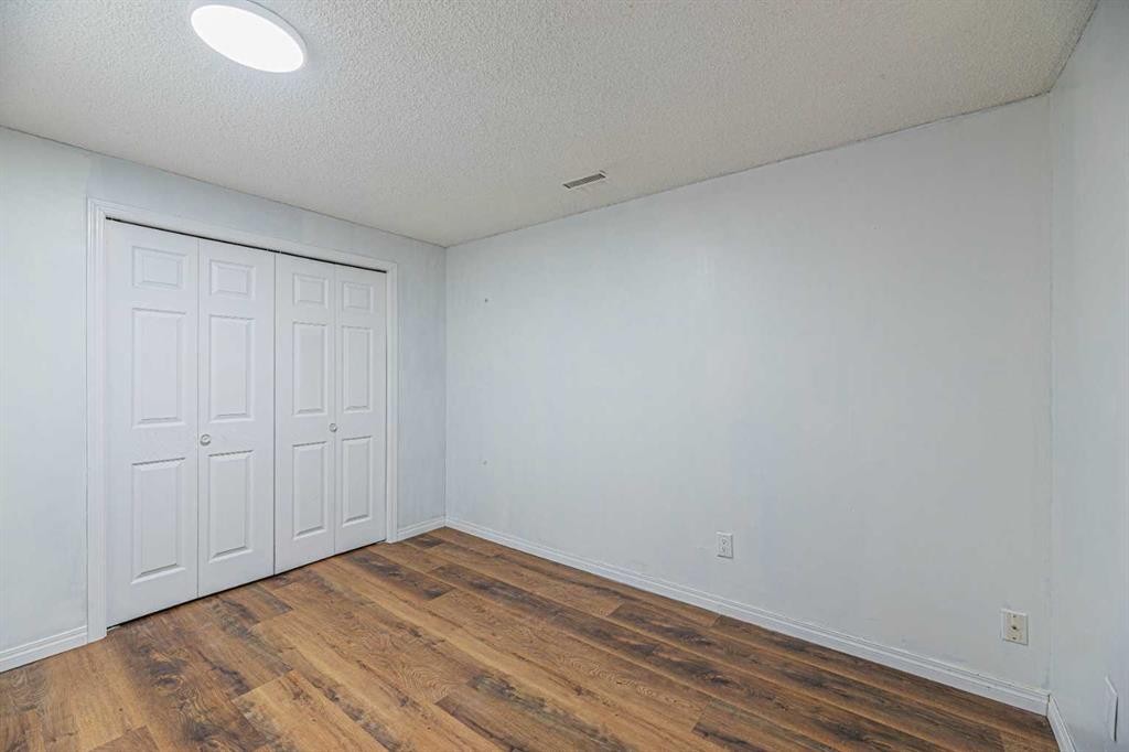 38 Martindale Drive Ne, Calgary, AB - Indoor Photo Showing Other Room