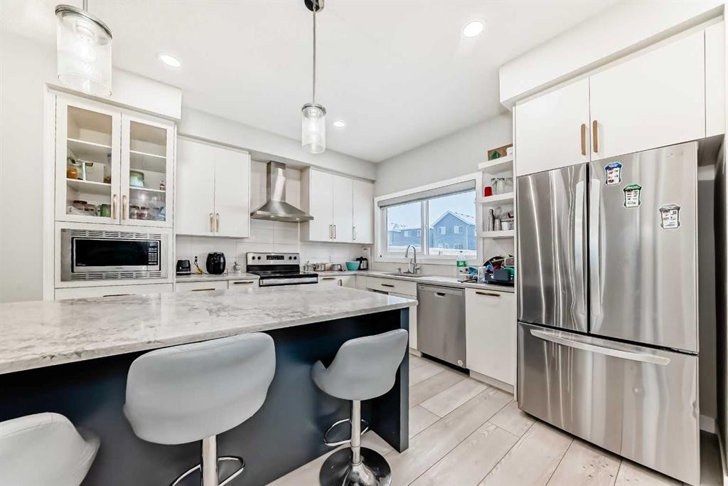1859 Cornerstone Boulevard Ne, Calgary, AB - Indoor Photo Showing Kitchen With Upgraded Kitchen