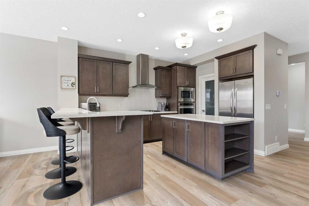 26 Marquis Heights Se, Calgary, AB - Indoor Photo Showing Kitchen With Stainless Steel Kitchen With Upgraded Kitchen
