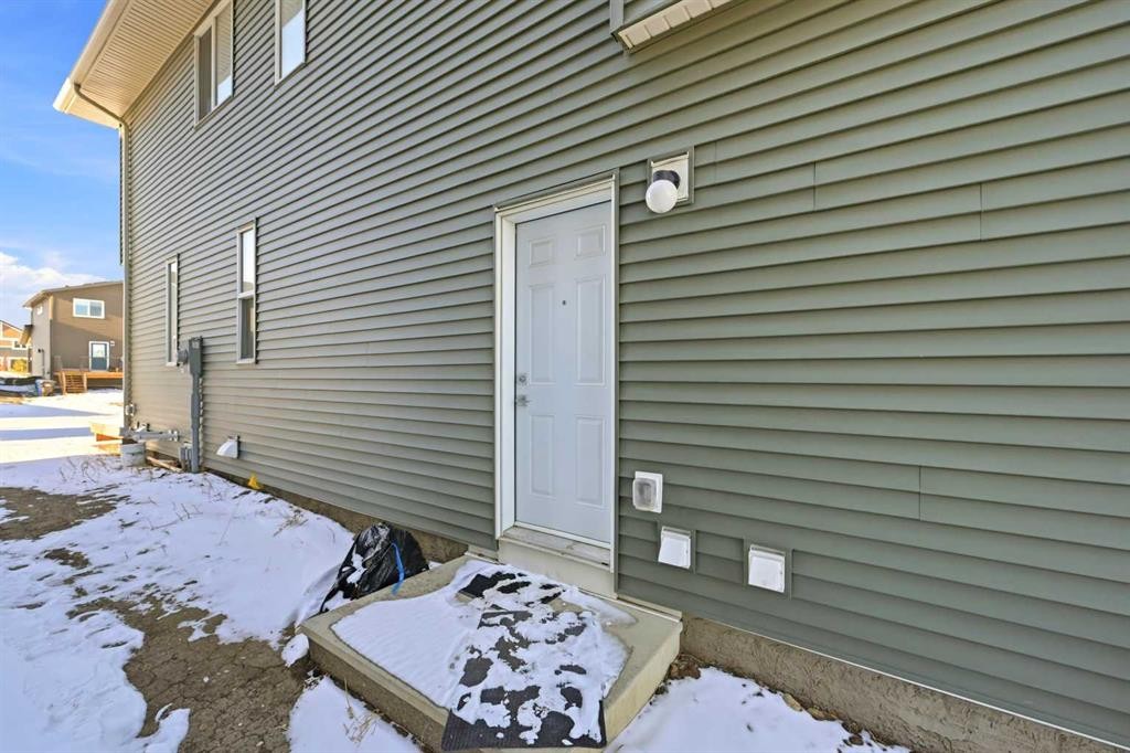 185 Edith Green Nw, Calgary, AB - Outdoor With Exterior