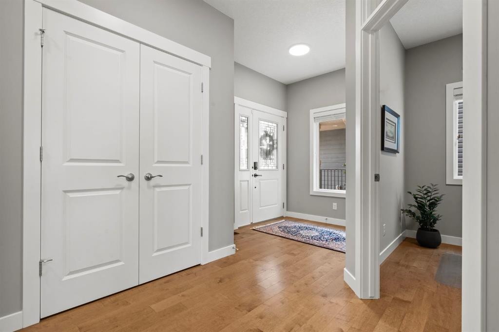 85 Mount Rae Heights, Okotoks, AB - Indoor Photo Showing Other Room