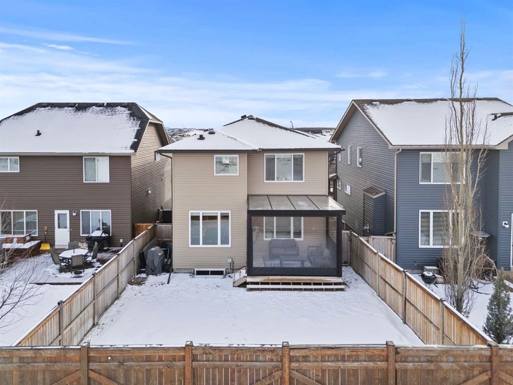 85 Mount Rae Heights, Okotoks, AB - Outdoor