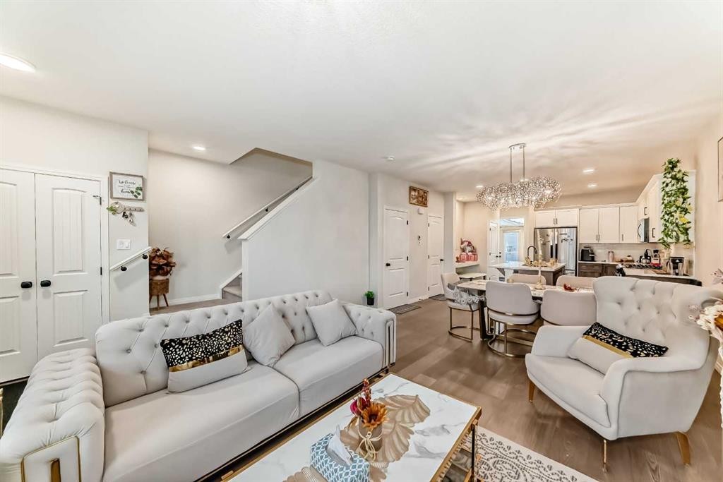 235 Cornerbrook Road Ne, Calgary, AB