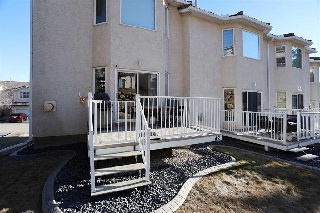 42 Hamptons Link Nw, Calgary, AB - Outdoor With Deck Patio Veranda With Exterior