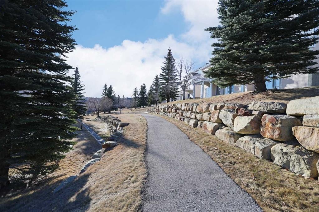 42 Hamptons Link Nw, Calgary, AB - Outdoor With View