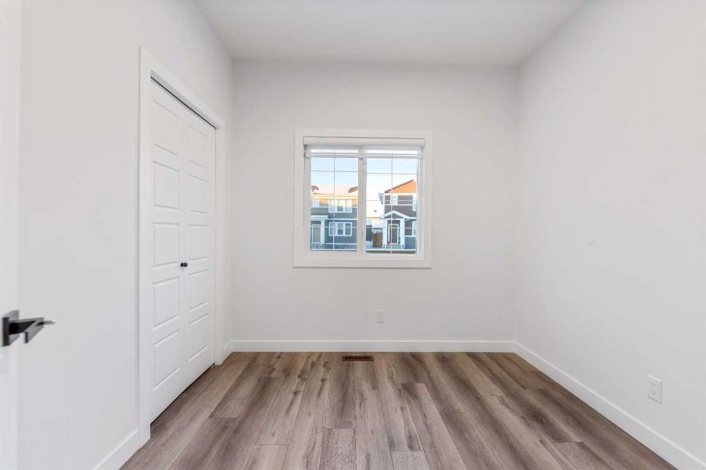 208 Dawson Circle, Chestermere, AB - Indoor Photo Showing Other Room