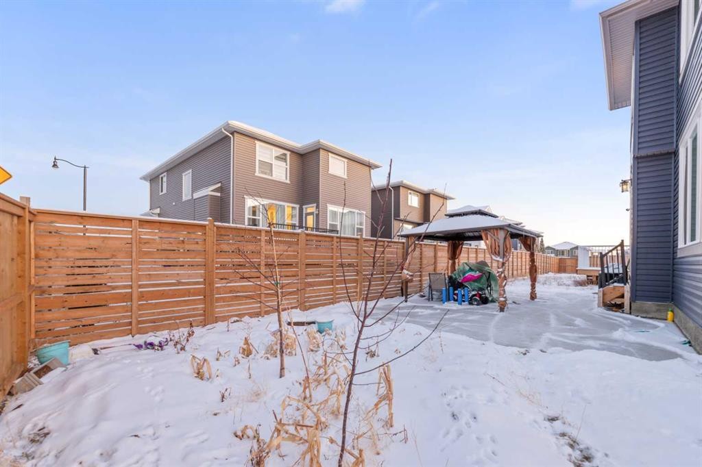 208 Dawson Circle, Chestermere, AB - Outdoor With Exterior