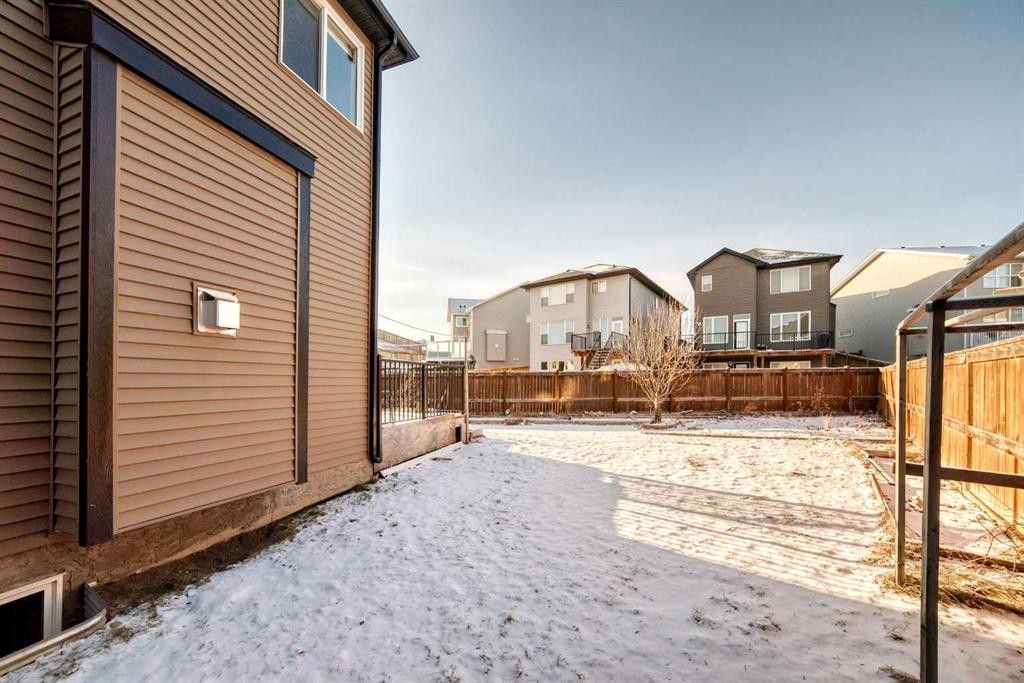 58 Sherwood Street Nw, Calgary, AB - Outdoor With Deck Patio Veranda