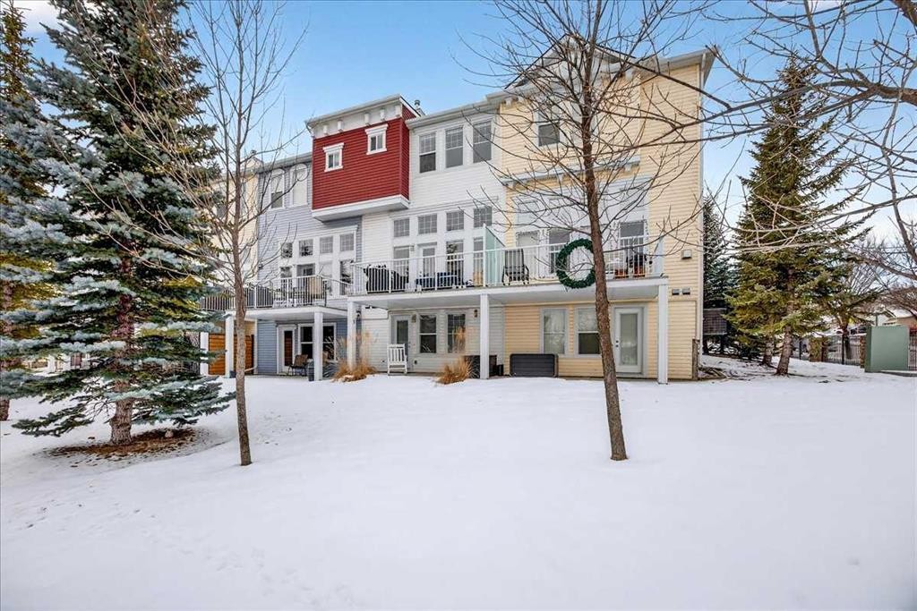 3 Tucker Circle, Okotoks, AB - Outdoor With Facade