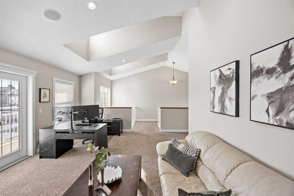 202 Royal Oak Heath Nw, Calgary, AB - Indoor