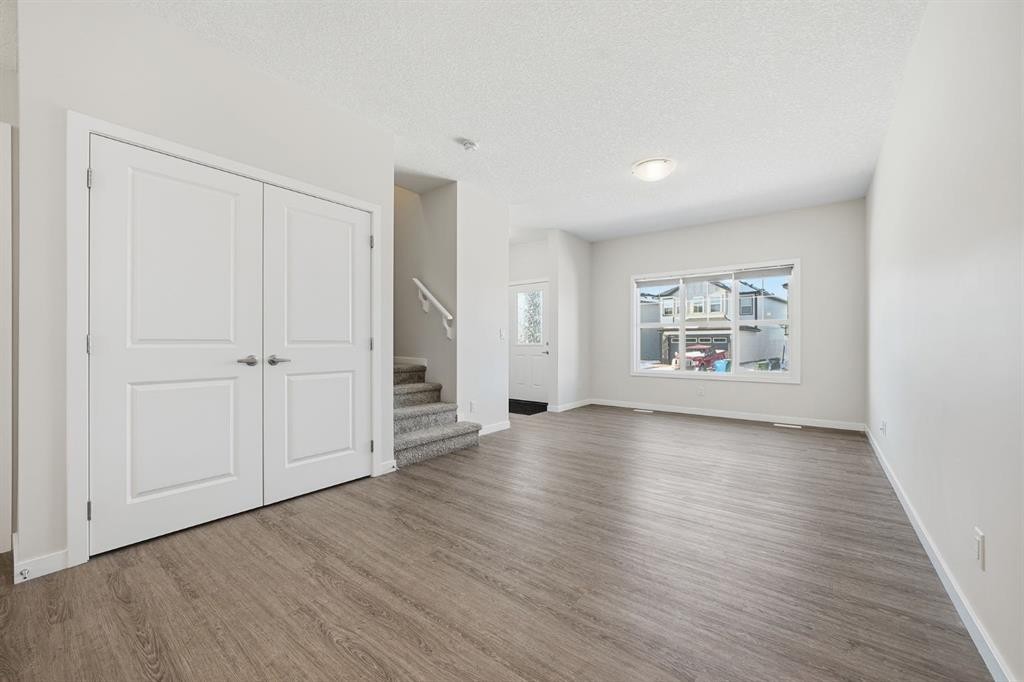 292 Cornerbrook Drive Ne, Calgary, AB - Indoor Photo Showing Other Room