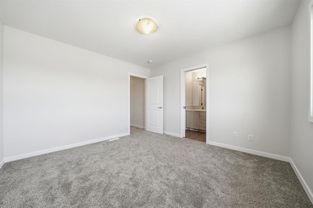 292 Cornerbrook Drive Ne, Calgary, AB - Indoor Photo Showing Other Room