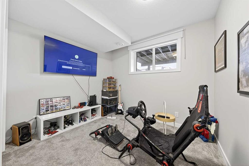 13 Cranbrook Close Se, Calgary, AB - Indoor Photo Showing Other Room