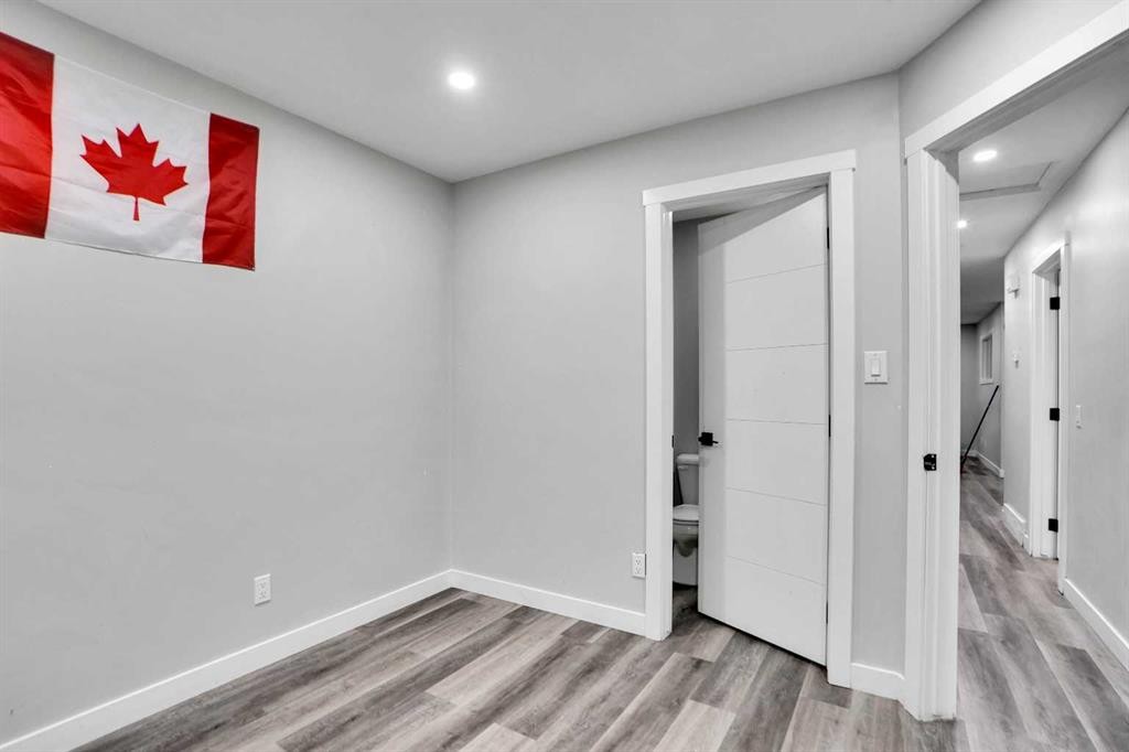 6081 Martingrove Road Ne, Calgary, AB - Indoor Photo Showing Other Room