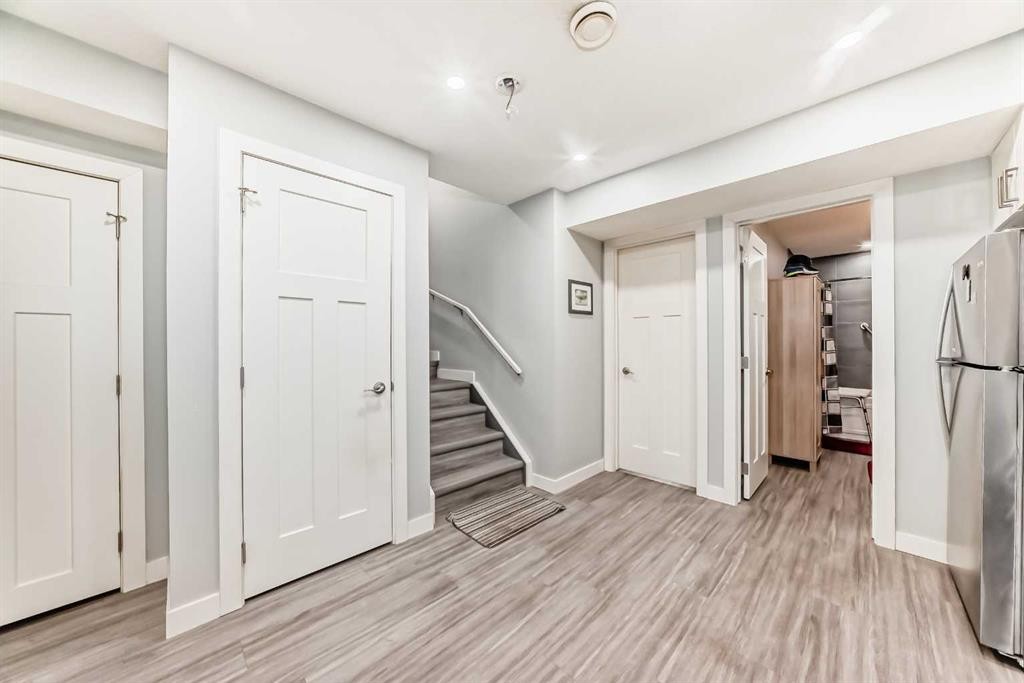 366 Auburn Bay Avenue Se, Calgary, AB - Indoor Photo Showing Other Room