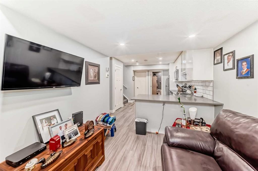 366 Auburn Bay Avenue Se, Calgary, AB - Indoor