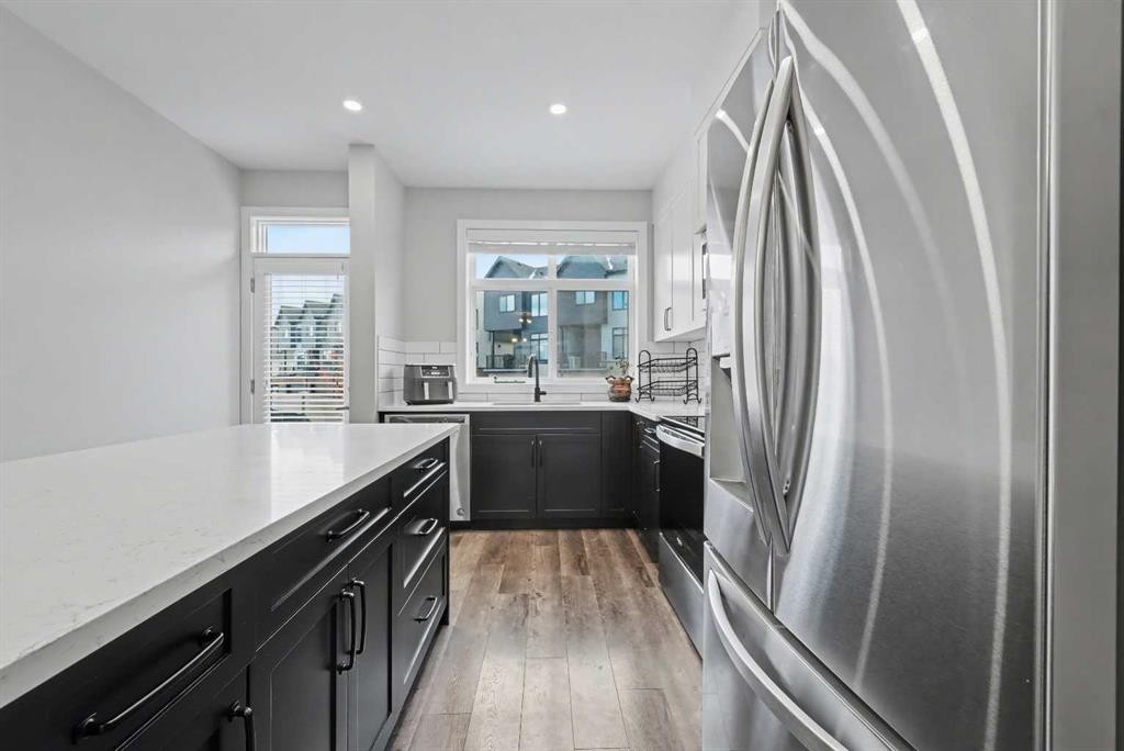 137 Sage Meadows Gardens Nw, Calgary, AB - Indoor Photo Showing Kitchen