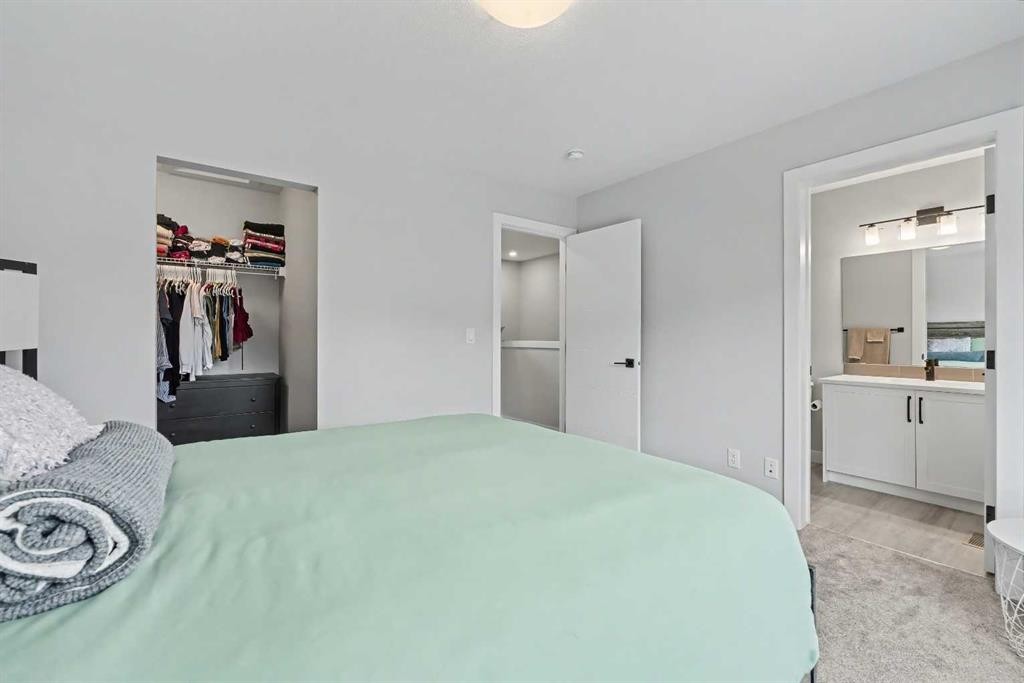 137 Sage Meadows Gardens Nw, Calgary, AB - Indoor Photo Showing Bedroom