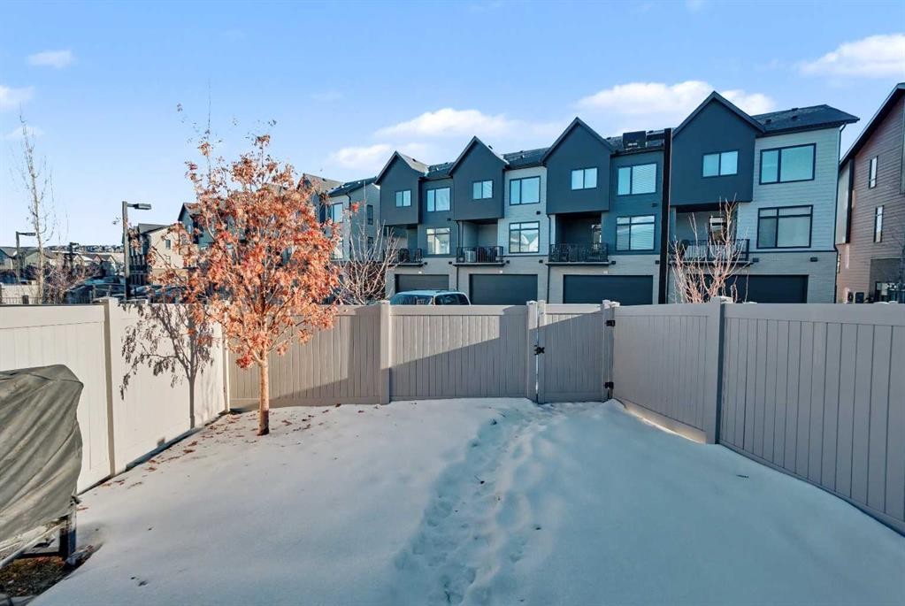 137 Sage Meadows Gardens Nw, Calgary, AB - Outdoor