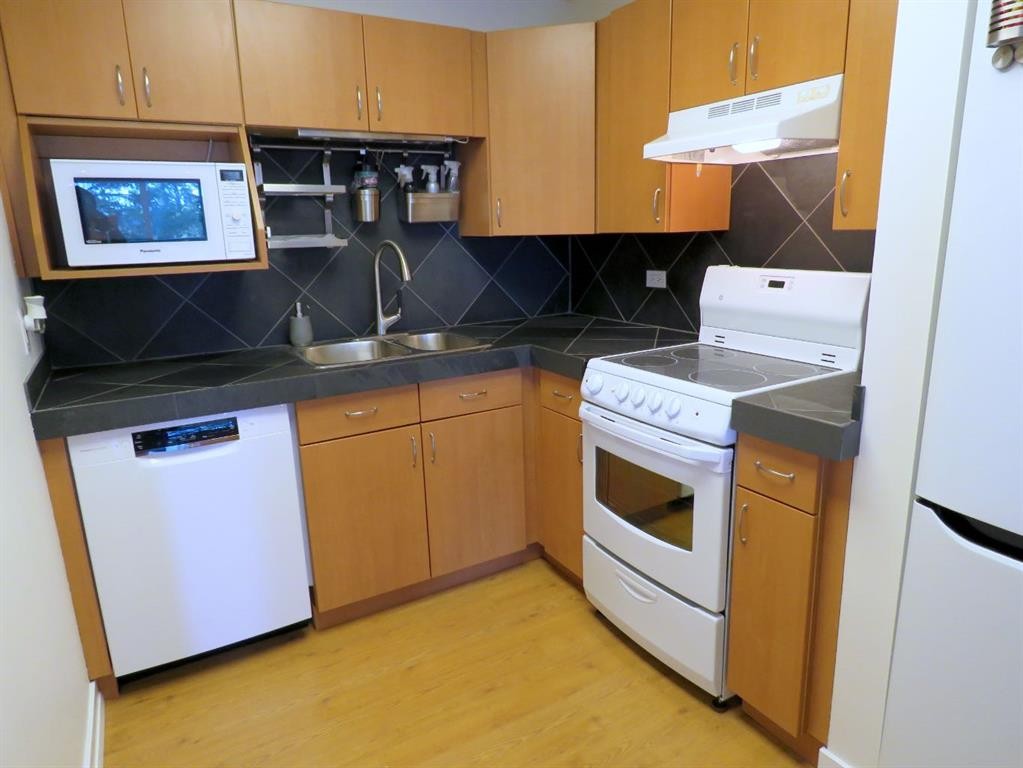204-328 Cedar Crescent Sw, Calgary, AB