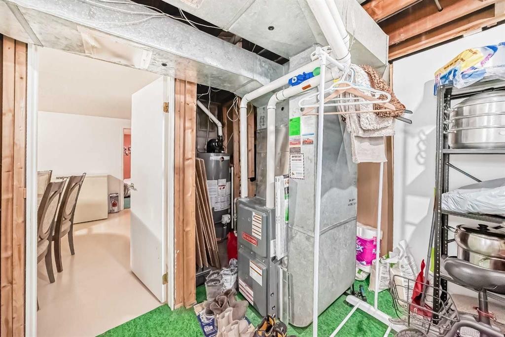 8222 Fairmount Drive Se, Calgary, AB - Indoor Photo Showing Basement