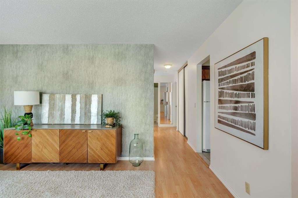 127 Falshire Way Ne, Calgary, AB - Indoor Photo Showing Other Room