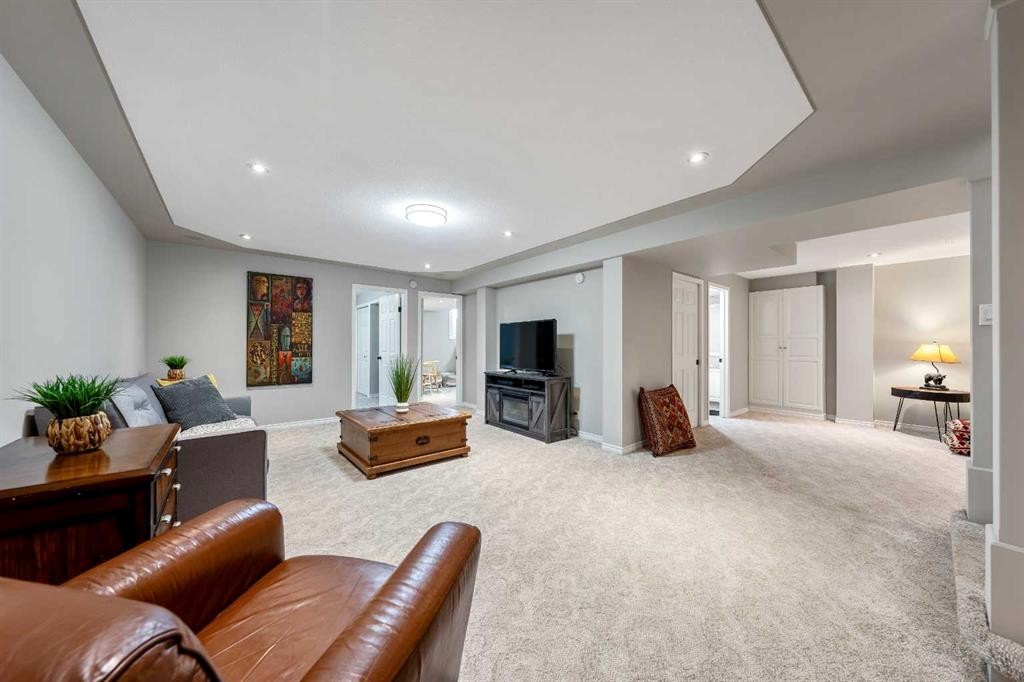 10423 Mapleridge Crescent Se, Calgary, AB