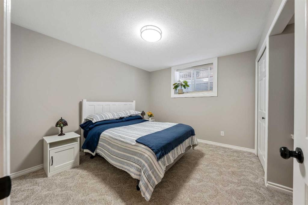 10423 Mapleridge Crescent Se, Calgary, AB