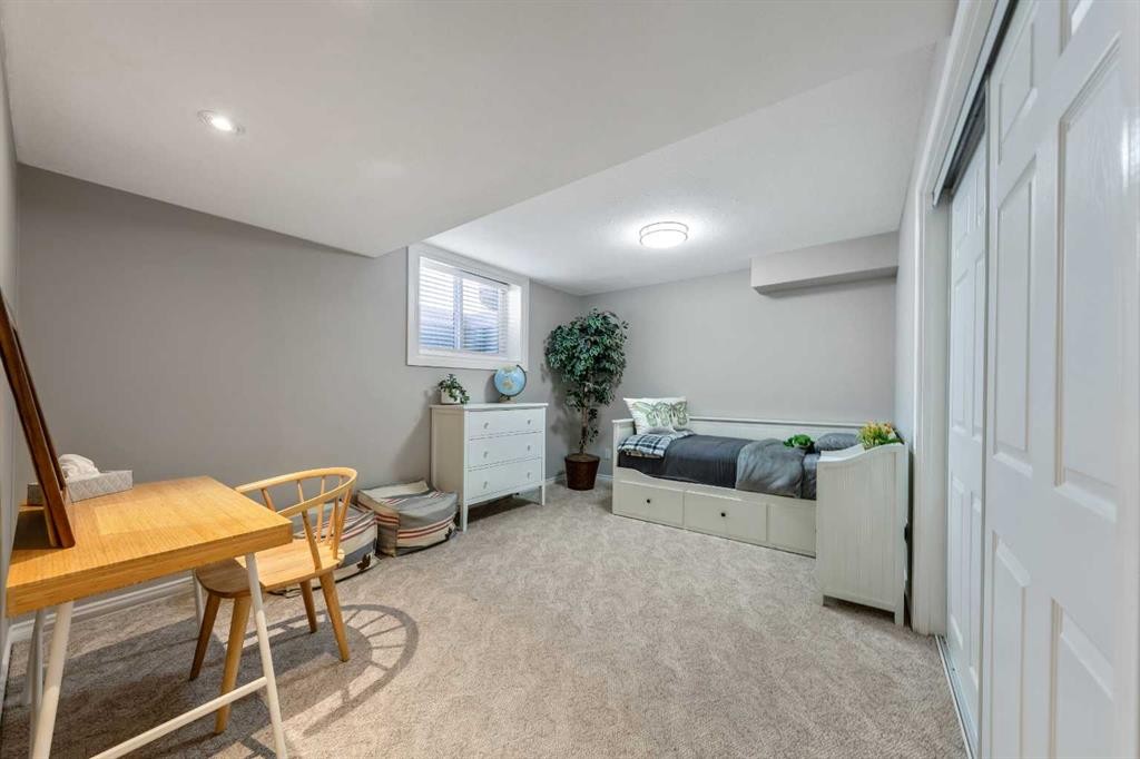 10423 Mapleridge Crescent Se, Calgary, AB