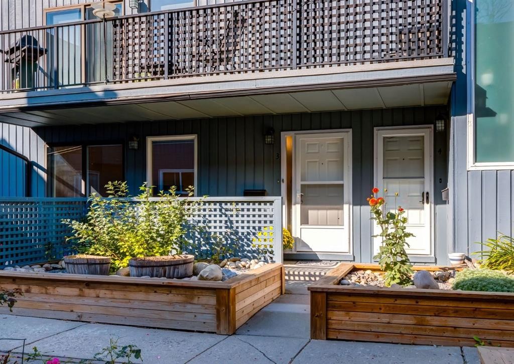 3-123 13 Avenue Ne, Calgary, AB - Outdoor With Deck Patio Veranda
