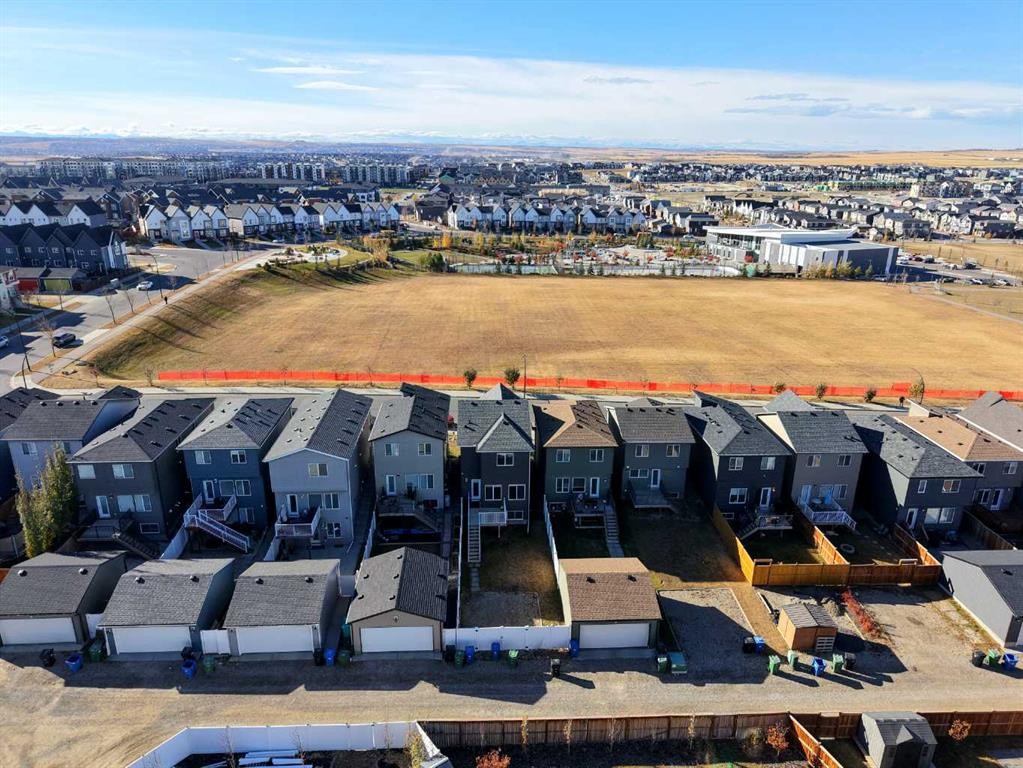36 Howse Drive Ne, Calgary, AB - Outdoor With View