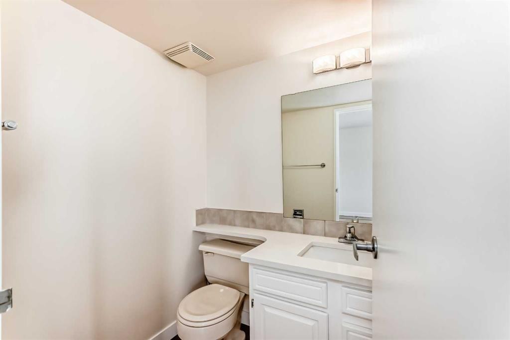 603-330 15 Avenue Sw, Calgary, AB - Indoor Photo Showing Bathroom