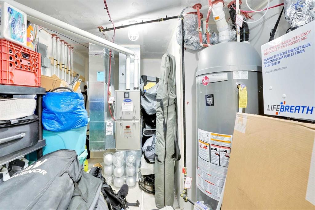 514 Wolf Willow Boulevard Se, Calgary, AB - Indoor Photo Showing Basement