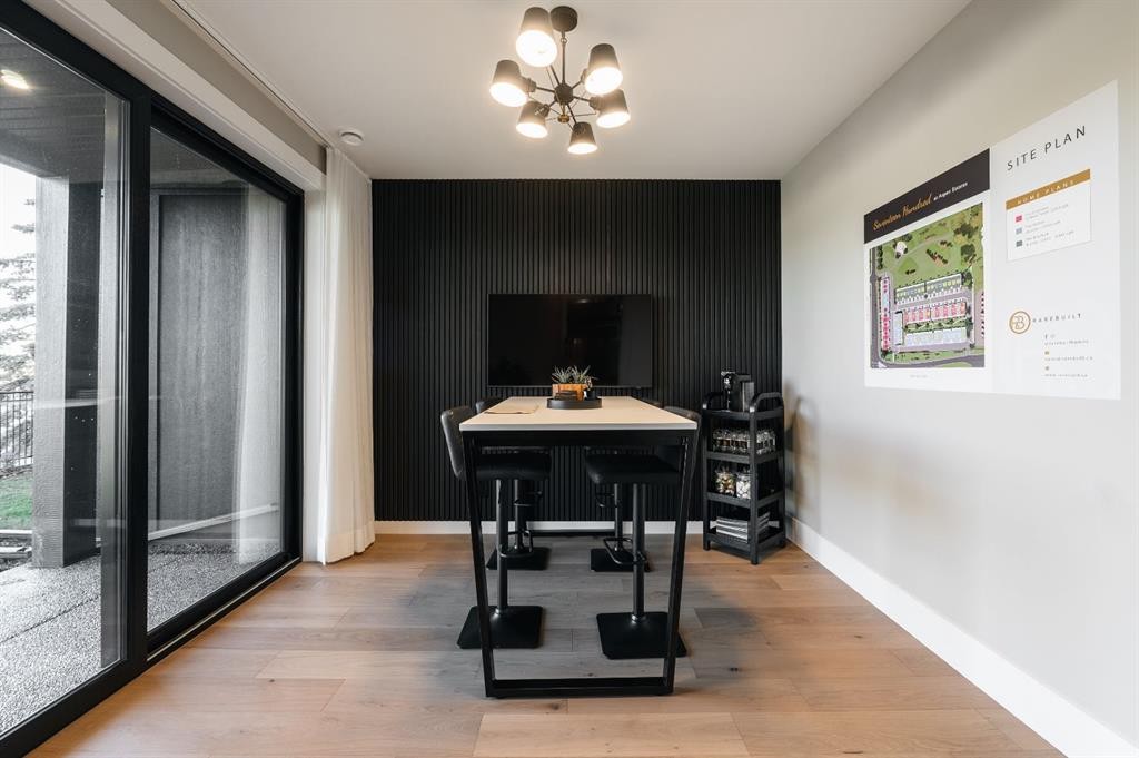 102-1700 73 Street Sw, Calgary, AB - Indoor