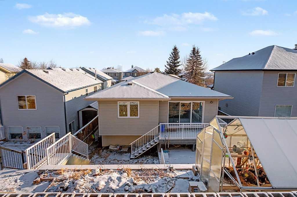 267 Panamount Hill Nw, Calgary, AB - Outdoor With Exterior