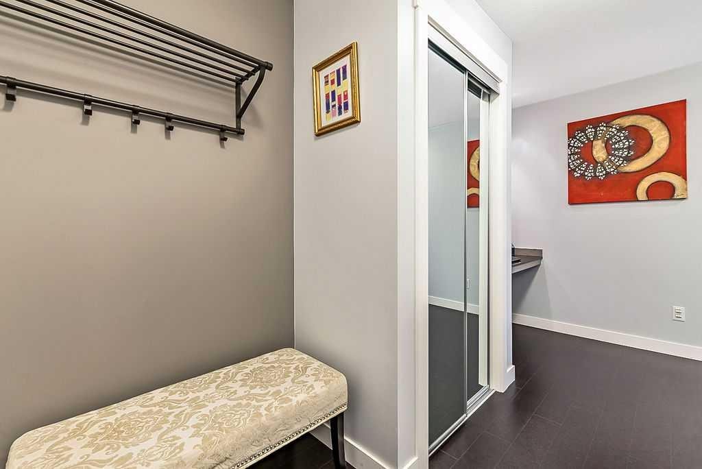 2114-11 Mahogany Row Se, Calgary, AB - Indoor Photo Showing Bedroom
