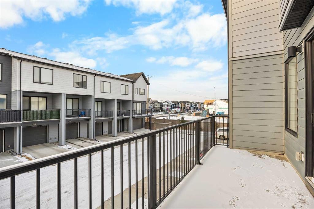318 Evanscrest Square Nw, Calgary, AB - Outdoor With Balcony With Exterior