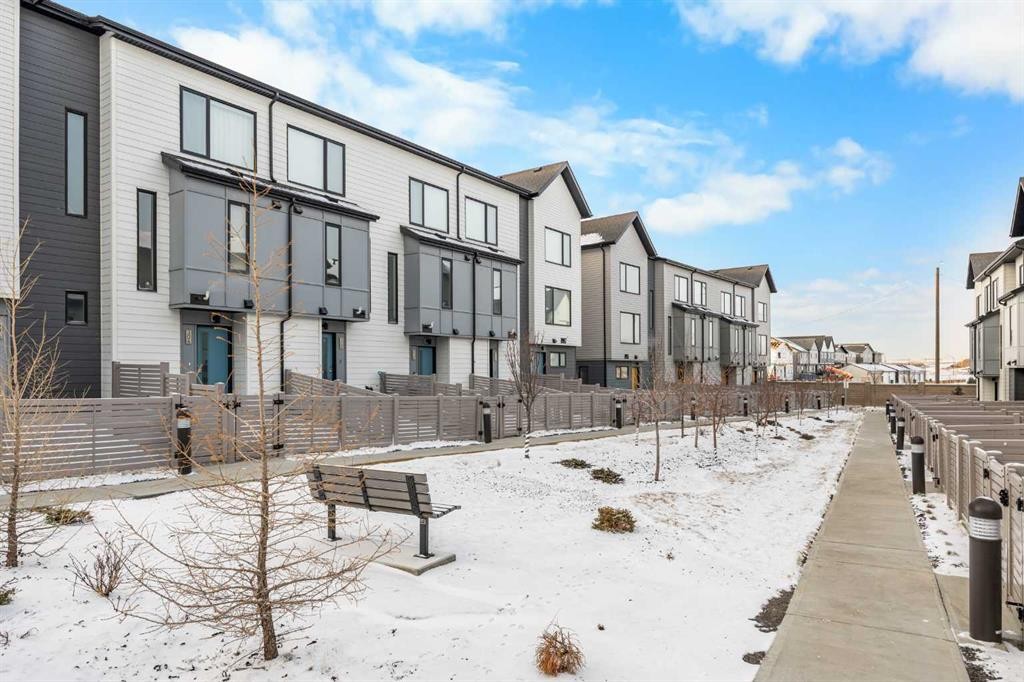 318 Evanscrest Square Nw, Calgary, AB - Outdoor