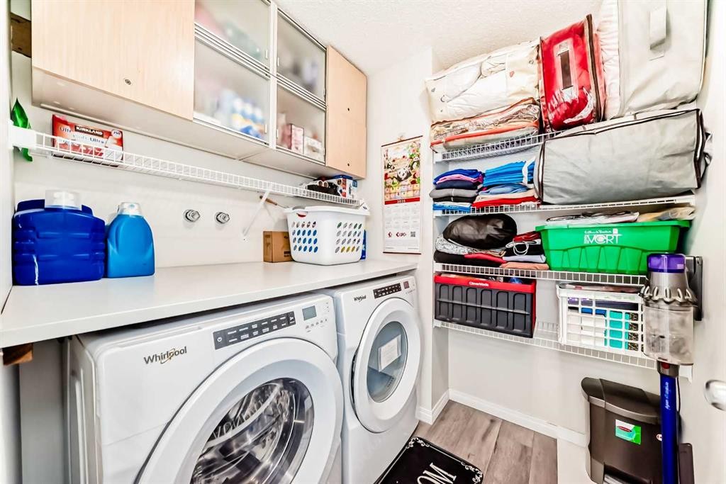 217 Masters Road Se, Calgary, AB - Indoor Photo Showing Laundry Room