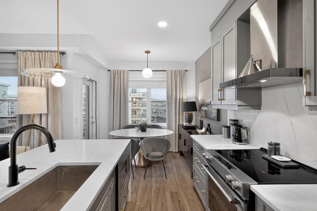 413-55 Wolf Hollow Crescent Se, Calgary, AB - Indoor Photo Showing Kitchen With Upgraded Kitchen