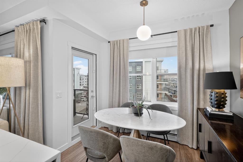 413-55 Wolf Hollow Crescent Se, Calgary, AB - Indoor Photo Showing Dining Room