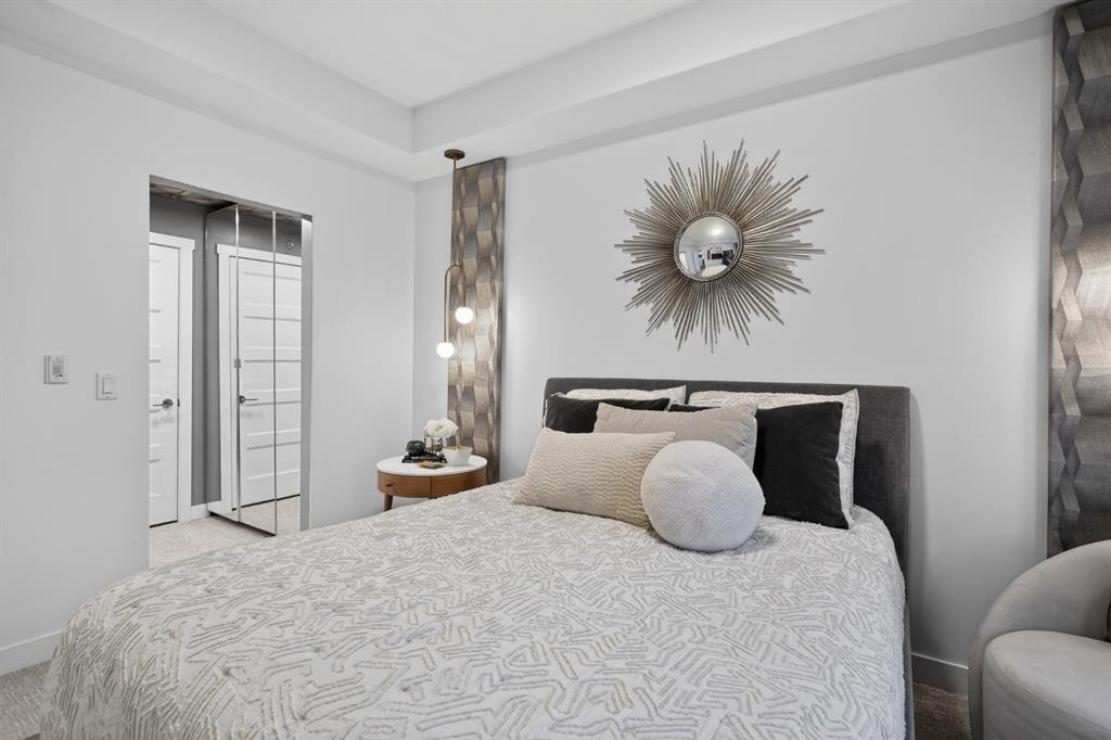413-55 Wolf Hollow Crescent Se, Calgary, AB - Indoor Photo Showing Bedroom
