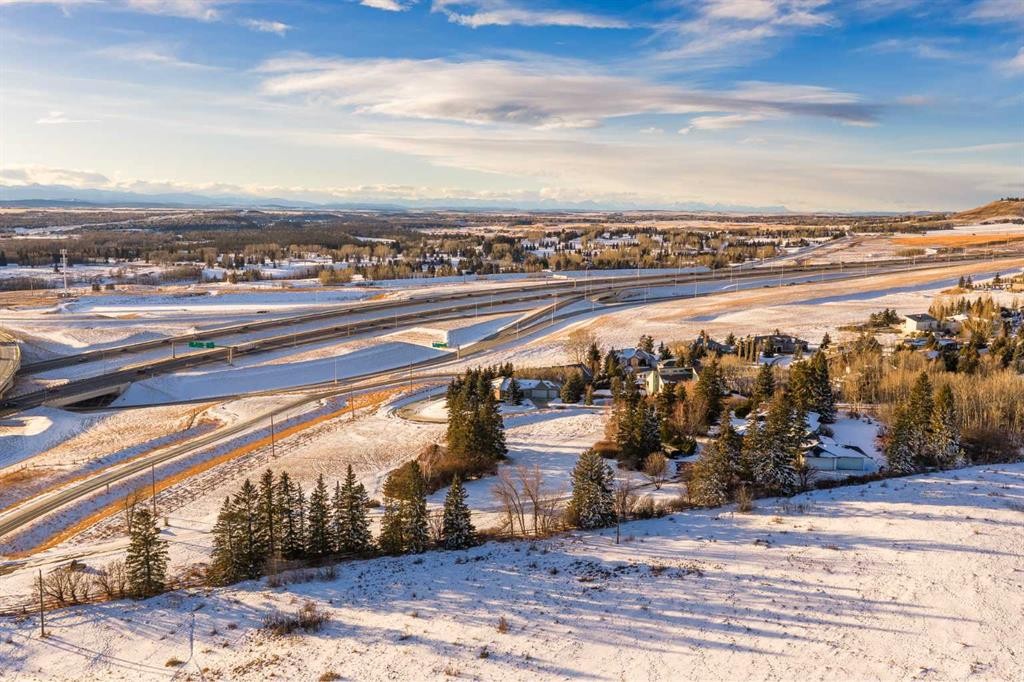 187 Slopeview Drive Sw, Calgary, AB